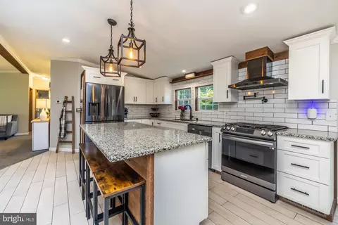 239 Quarry Rd, Gap, PA 17527 photo 3