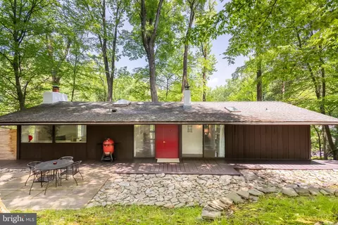 244 Vincent Rd, Paoli, PA 19301
