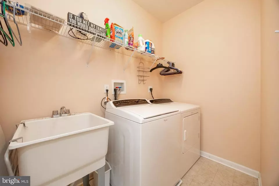  2751 Fynamore Ln, Downingtown, PA 19335 photo 37