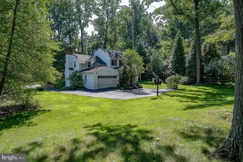 Exterior - 406 Devon State Rd, Devon, PA 19333 photo 7 of 10