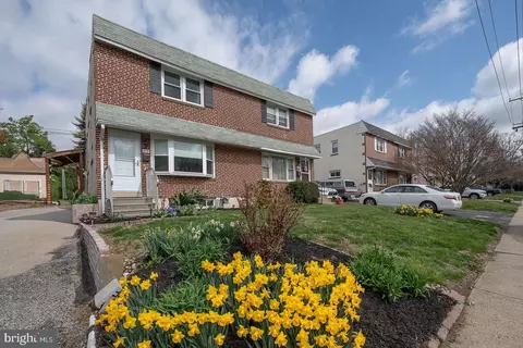 515 W Market St, West Chester, PA 19382