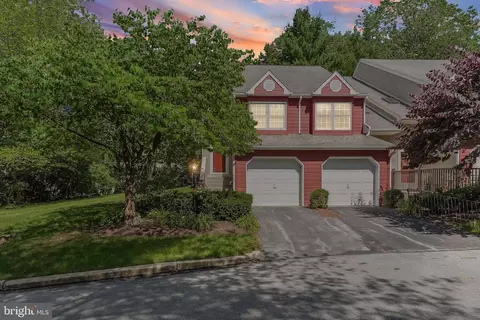 601 Worington Dr, West Chester, PA 19382