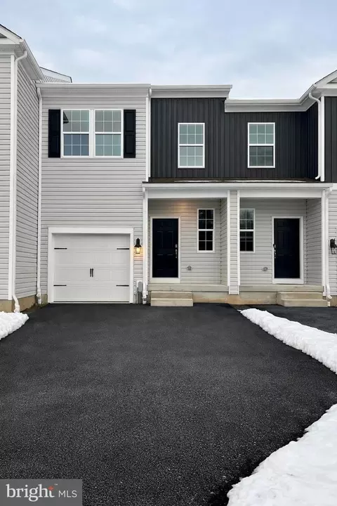 119 Tudor St, Coatesville, PA 19320