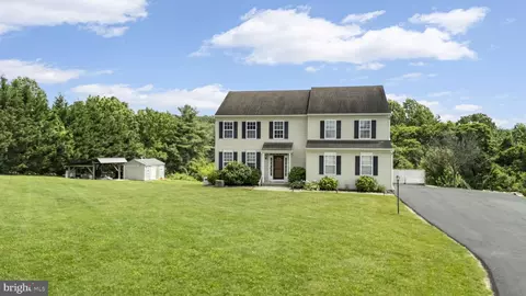 105 Jacobs Dr, Coatesville, PA 19320