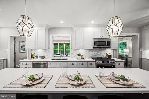 Kitchen - 79 Crestline Rd, Wayne, PA 19087 photo 6 of 7