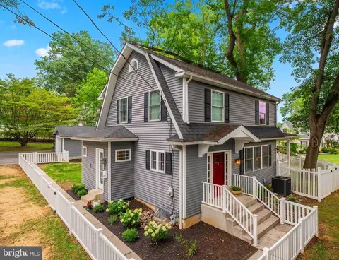 13 Frazer Ave, Malvern, PA 19355