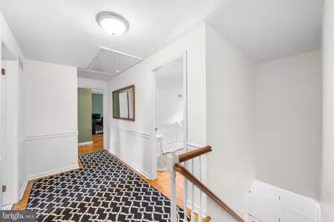 Entry Way - 223 Country Gate Rd, Wayne, PA 19087 photo 3 of 3