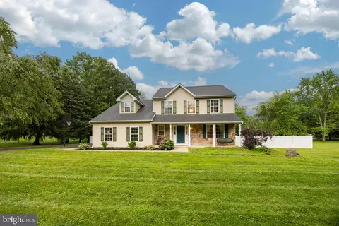 1416 Laurelwood Rd, Pottstown, PA 19465