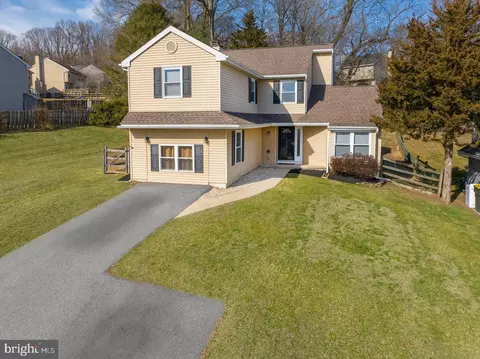 1213 Delaware Ln, Downingtown, PA 19335
