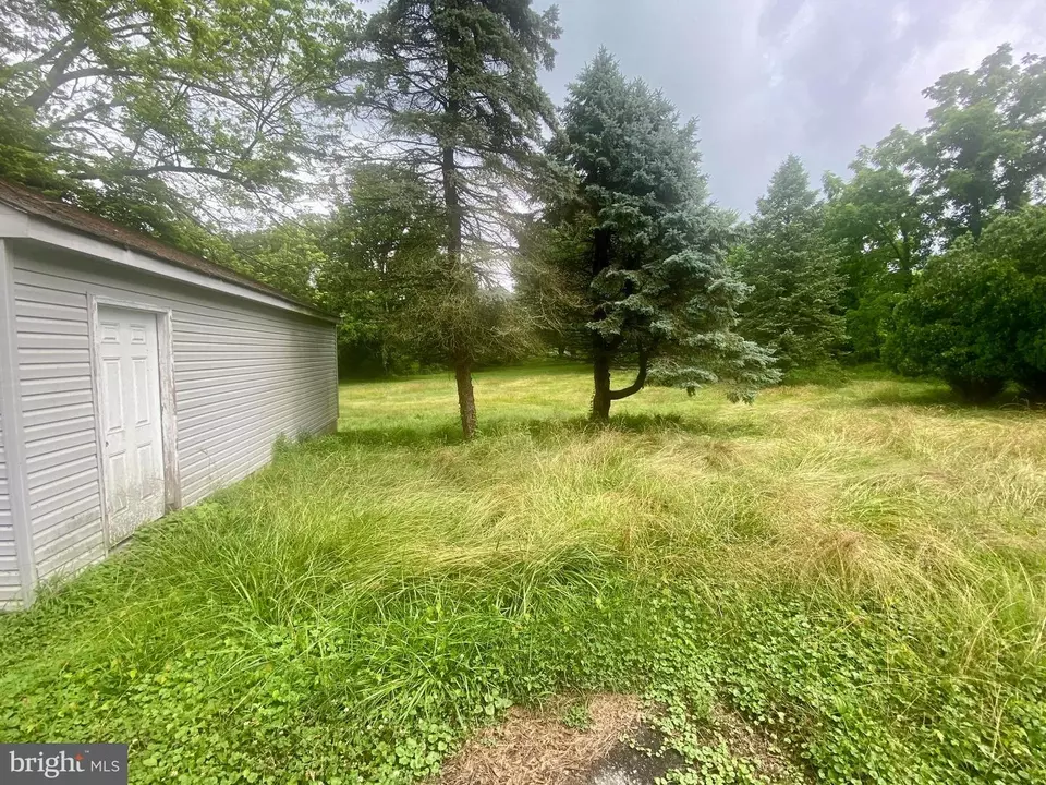 255 Hurley Rd, Coatesville, PA 19320 | MLS# PACT2103156 | 9 Photos - Movoto