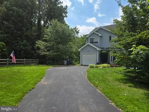 506 Thomas Cir, Coatesville, PA 19320