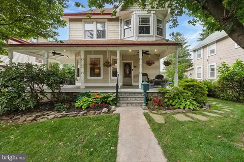 66 Waterloo Ave, Berwyn, PA 19312