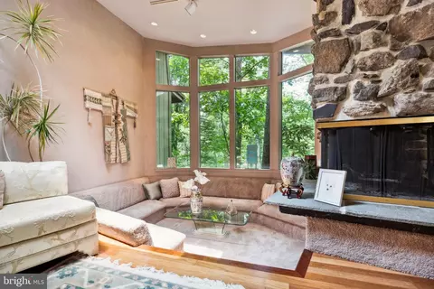 100 Pugh Rd, Wayne, PA 19087 photo 9