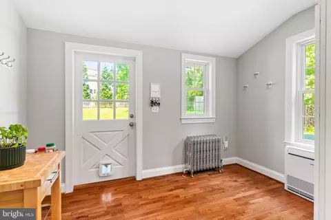 Entry Way - 337 Old Lancaster Rd, Devon, PA 19333 photo 7 of 7