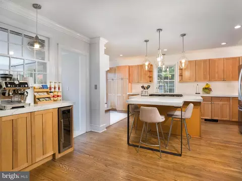 Kitchen - 499 Woodcrest Rd, Wayne, PA 19087 photo 1 of 3