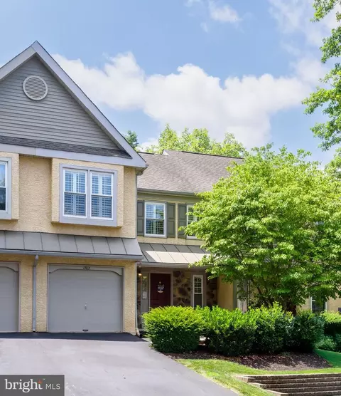 1702 Newmarket Ct #1702, West Chester, PA 19382