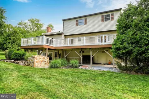 Exterior - 240 Biddle Dr, Exton, PA 19341 photo 4 of 7