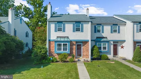 1905 Diane Cir, Phoenixville, PA 19460