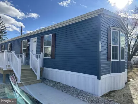211 Jamie Ln, Sadsburyville, PA 19369