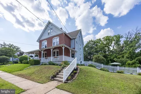 515 Heckel Ave, Spring City, PA 19475