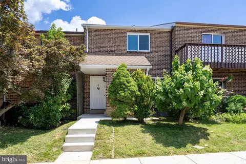 44 Markel Rd, Malvern, PA 19355