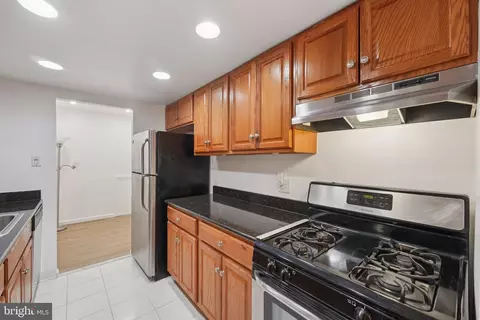 Kitchen - 272 Drummers Ln, Wayne, PA 19087 photo 4 of 4