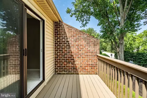24 Scott Ct, Chesterbrook, PA 19087 photo 32