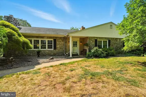 300 Sanatoga Rd, Pottstown, PA 19465
