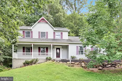 121 Lovell Ln, Glenmoore, PA 19343