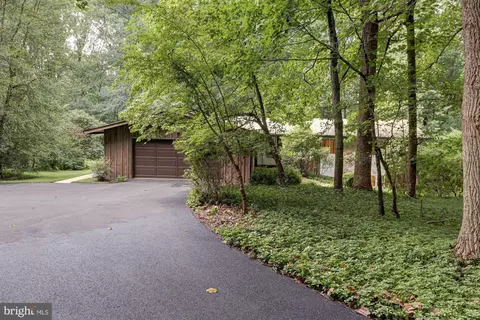 127 Queen Ln, Landenberg, PA 19350