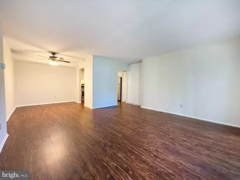 Living - 212 Old Forge Xing #212, Devon, PA 19333 photo 2 of 2