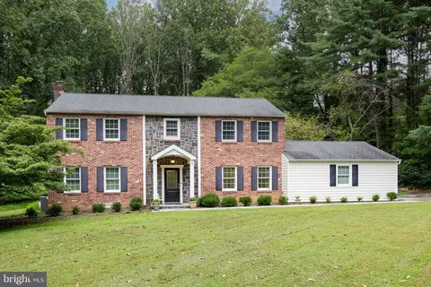 3 Lafayette Pl, Chadds Ford, PA 19317