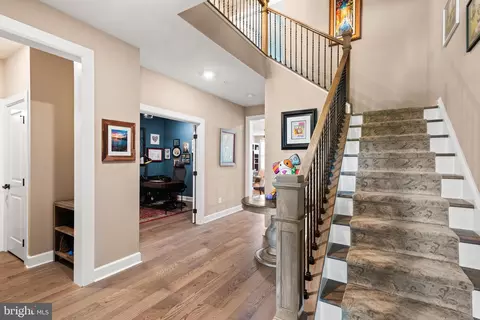 Entry Way - 115 Rehoboth Rd, Wayne, PA 19087 photo 2 of 9