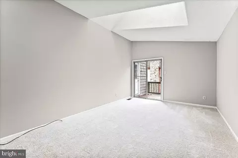 Living - 56 Constitution Ct, Chesterbrook, PA 19087 photo 5 of 8