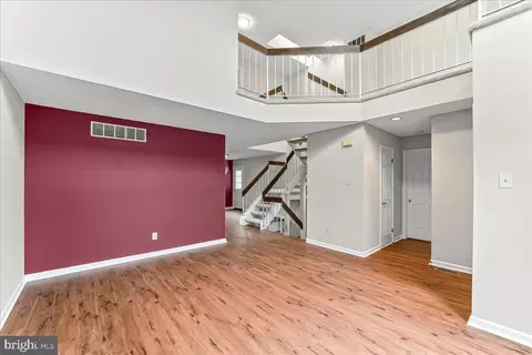 Living - 56 Constitution Ct, Chesterbrook, PA 19087 photo 2 of 8