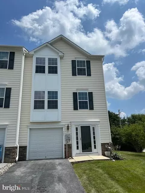 503 Tifton Ln #503, Coatesville, PA 19320