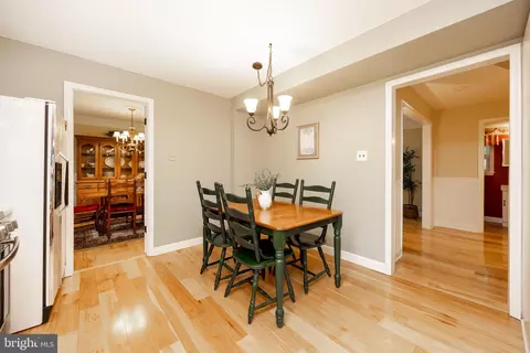 411 Rennard Dr, Exton, PA 19341 photo 12