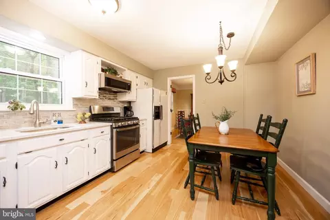 411 Rennard Dr, Exton, PA 19341 photo 10