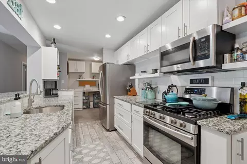 Kitchen - 232 Drummers Ln #232, Wayne, PA 19087 photo 1 of 3