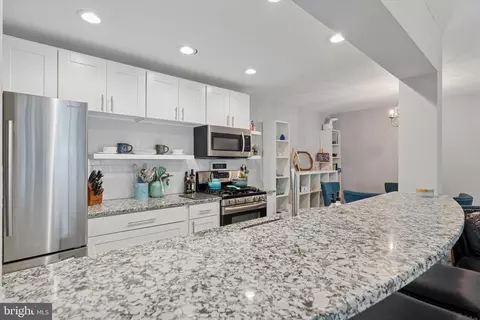 Kitchen - 232 Drummers Ln #232, Wayne, PA 19087 photo 3 of 3