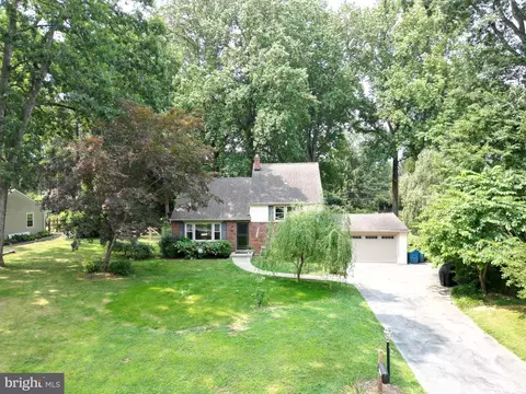1322 Mary Jane Ln, West Chester, PA 19380