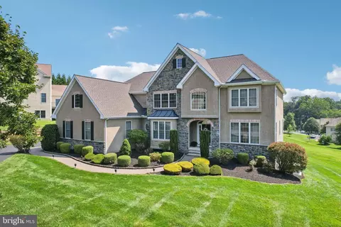 165 Harrogate Dr, Landenberg, PA 19350