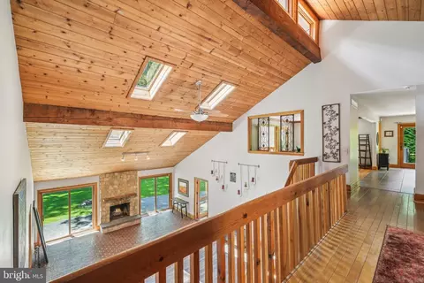 Entry Way - 324 Biddle Dr, Exton, PA 19341 photo 2 of 3