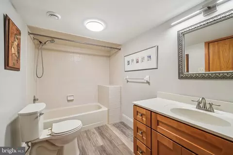 Bath - 324 Biddle Dr, Exton, PA 19341 photo 2 of 2