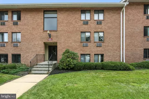 200 Winding Way # 15, Downingtown, PA 19335