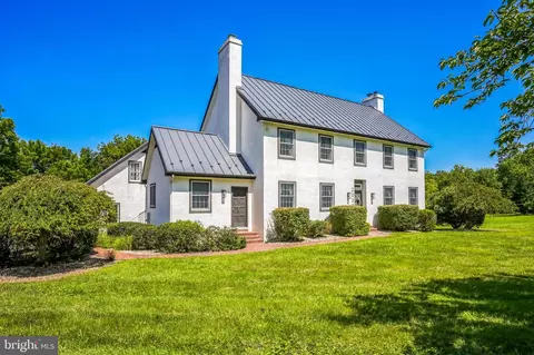 2039 School Rd, Pottstown, PA 19465