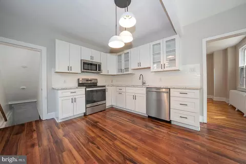 470 E King St, Malvern, PA 19355 photo 9