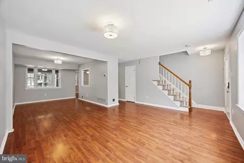 Living - 200 Llandovery Dr, Exton, PA 19341 photo 3 of 7
