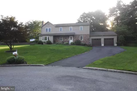1215 Brinton Cir, West Chester, PA 19380