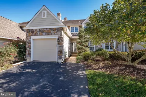 160 Daylesford Blvd #160, Berwyn, PA 19312